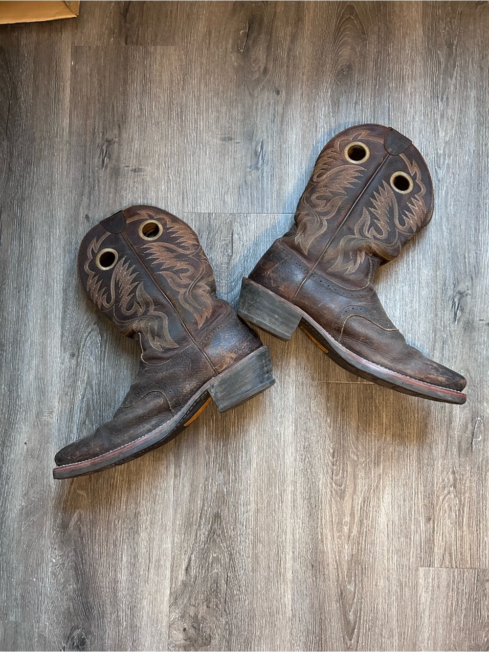 Mens Ariat Heritage Boots Roughstock Sz 13D Brown Leather Western Boots 34824 - Picture 5 of 9